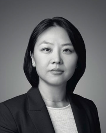 Lucy Yan (嚴若婉)