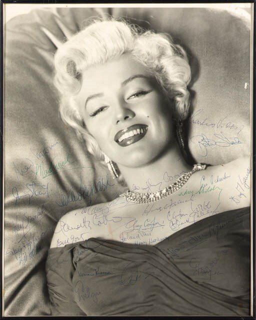 A PHOTOGRAPH OF MARILYN MONROE