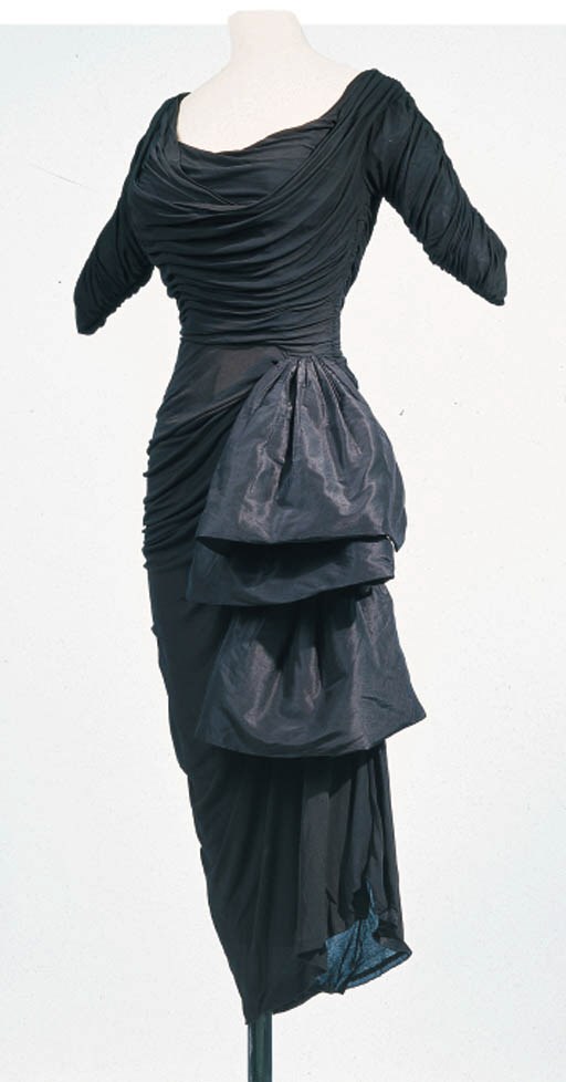 A SILK JERSEY DRESS