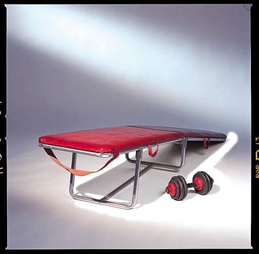 A SET OF GYM EQUIPMENT