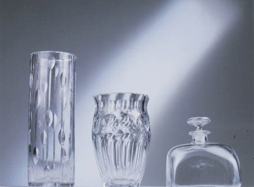 A GROUP OF CUT AND PRESSED GLASS ARTICLES