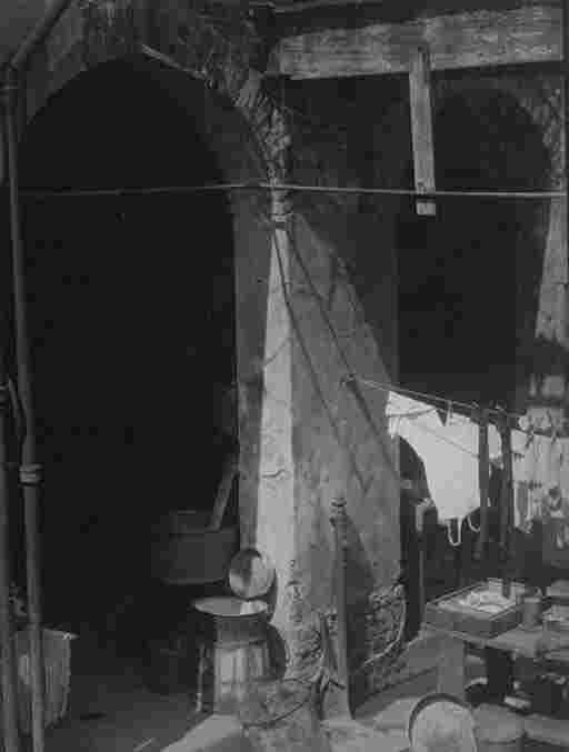 ARNOLD GENTHE