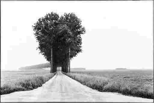 HENRI CARTIER-BRESSON