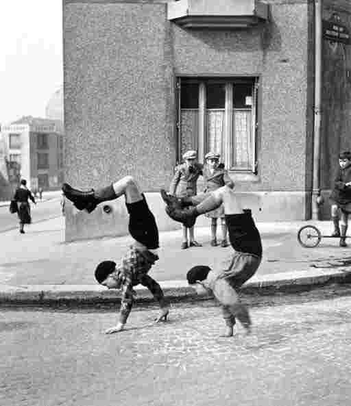 ROBERT DOISNEAU