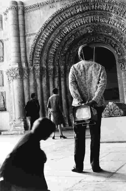 ROBERT DOISNEAU