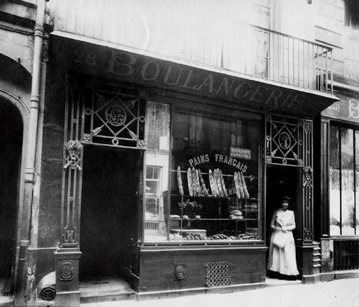EUGÈNE ATGET