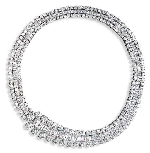 AN ELEGANT DIAMOND CHOKER, BY CARTIER