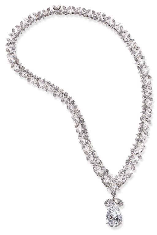 A HIGHLY IMPORTANT DIAMOND PENDANT NECKLACE, BY HARRY WINSTON