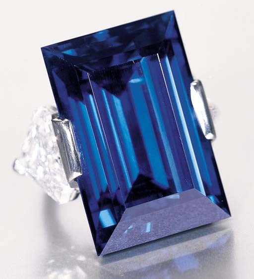 THE ROCKEFELLER SAPPHIRE

A MAGNIFICENT SAPPHIRE SINGLE-STONE RING
