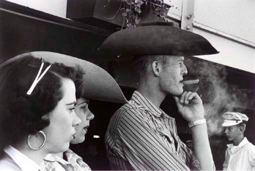 ROBERT FRANK