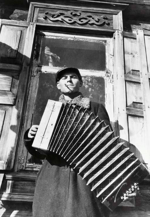 MARGARET BOURKE-WHITE