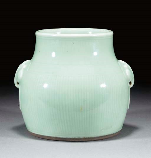 A Japanese celadon glazed jar, 19th century