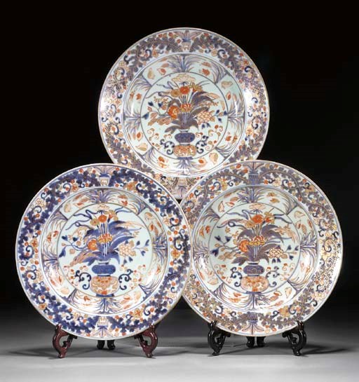 Three Japanese Imari dishes. circa 1700
