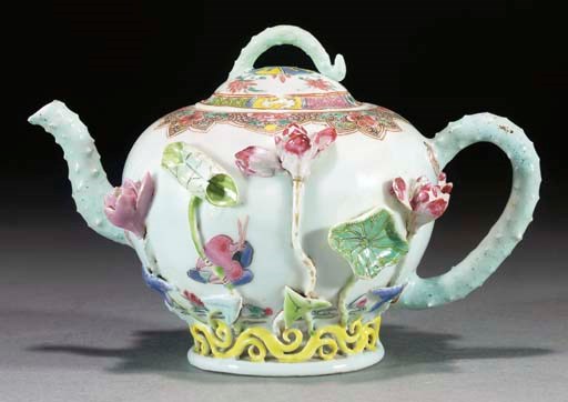 A Chinese famille rose teapot and cover, Qianlong