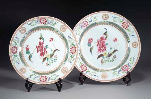 Two Chinese famille rose chargers, Qianlong