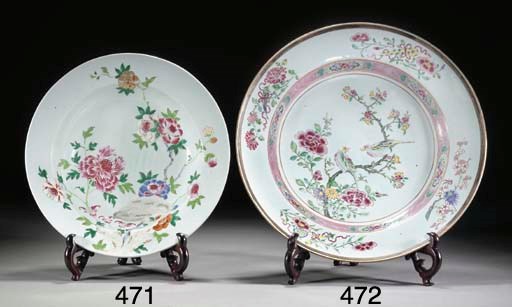 A Chinese famille rose charger, 18th century