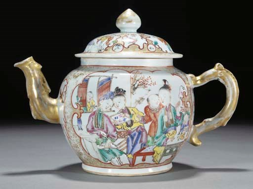 A Chinese famille rose punchpot and cover, 18th century