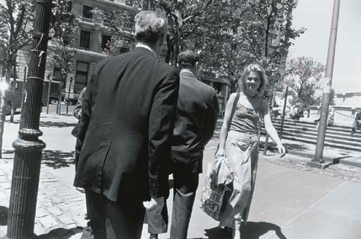 GARRY WINOGRAND