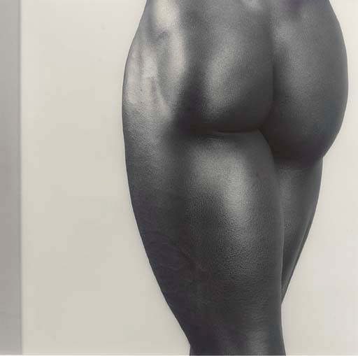 ROBERT MAPPLETHORPE
