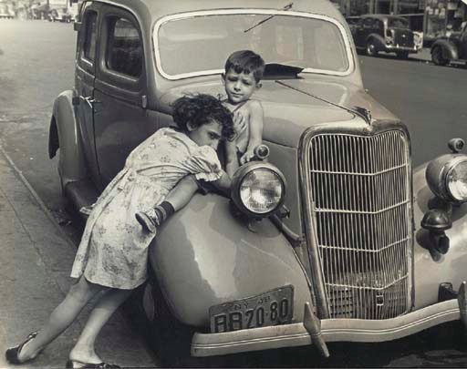 HELEN LEVITT