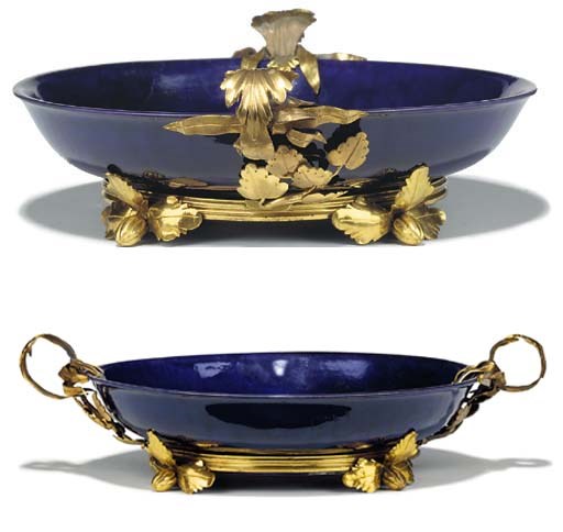 A LOUIS XV ORMOLU-MOUNTED CHINESE AUBERGINE-GLAZED PORCELAIN DISH
