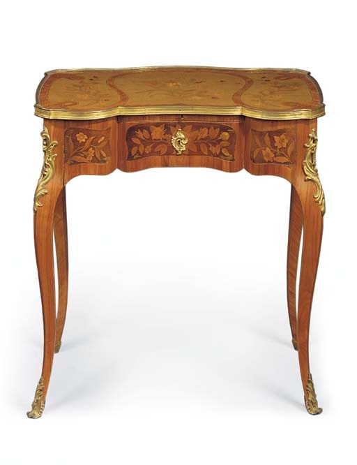 A LOUIS XV TULIPWOOD, SYCAMORE, HAREWOOD AND FLORAL MARQUETRY TABLE A ECRIRE