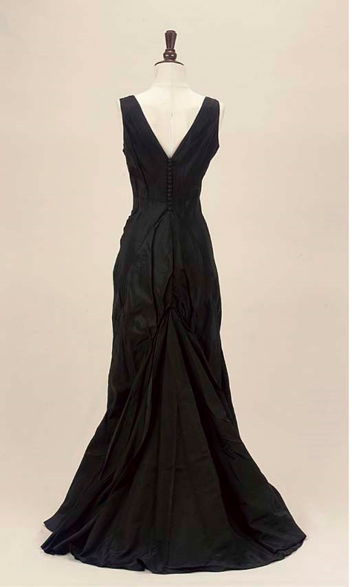 TWO EVENING GOWNS AND AN OPERA CAPE, 1930S