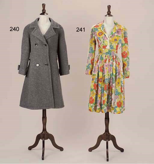 A GREY WOOL COAT, JEAN PATOU