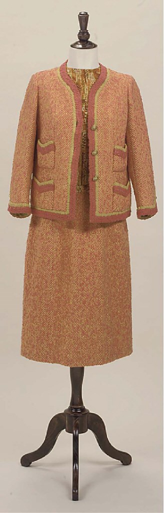 A CORAL HERRINGBONE WOOL SUIT, CHANEL