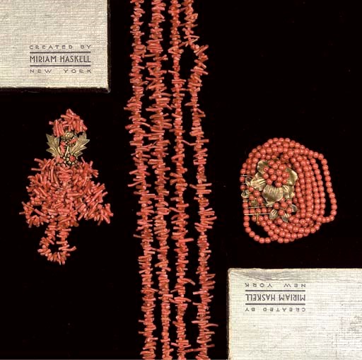 A SUITE OF CORAL JEWELLERY, POSSIBLY MIRIAM HASKELL
