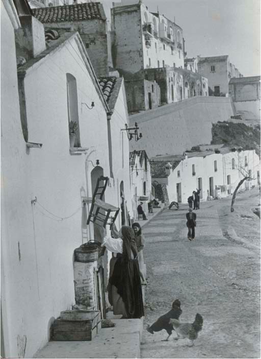 HENRI CARTIER-BRESSON (1908-2004)