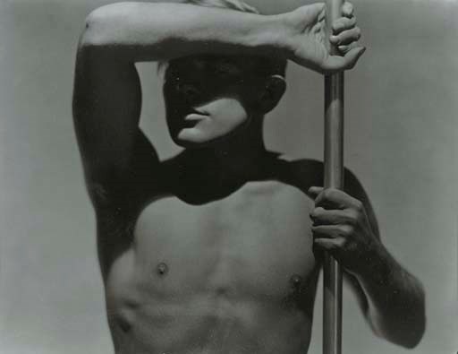 GEORGE HOYNINGEN-HUENE (1900-1968)