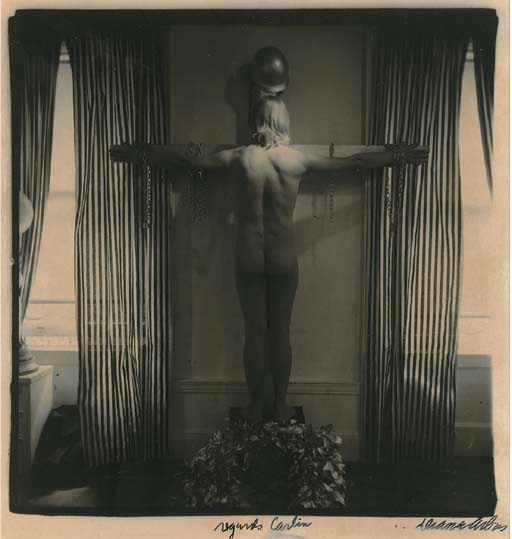 DIANE ARBUS (1923-1971)