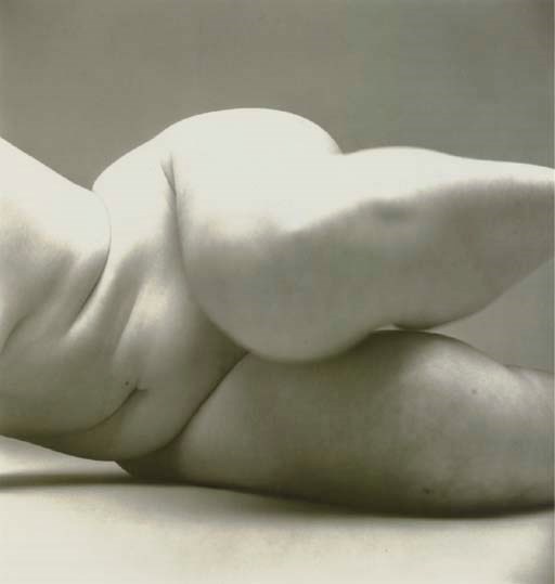 IRVING PENN (b. 1917)