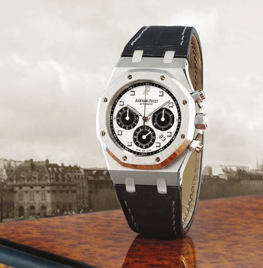 AUDEMARS PIGUET. A VERY RARE SPECIAL EDITION PLATINUM TONNEAU-SHAPED AUTOMATIC CHRONOGRAPH WRISTWATCH WITH DATE