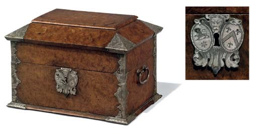 AN INDIAN SILVER-MOUNTED AMBOYNA CASKET