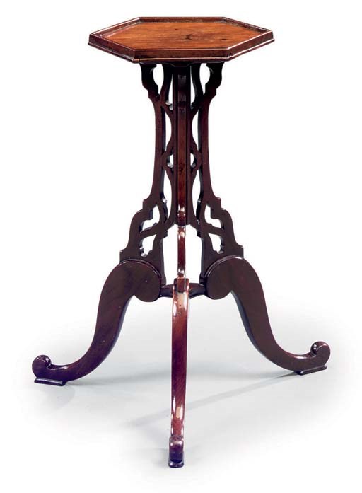 A GEORGE III MAHOGANY TRIPOD URN-STAND