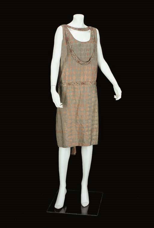 A FINE COCKTAIL DRESS, POSSIBLY PAUL POIRET