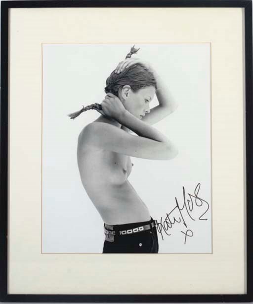 DAVID SIMS, A SIGNED PHOTOGRAPH OF KATE MOSS