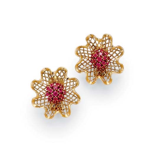 A PAIR OF RETRO RUBY AND GOLD EAR CLIPS, BY CARTIER