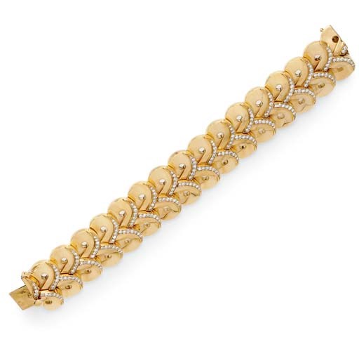 A RETRO DIAMOND AND GOLD BRACELET, BY CARTIER