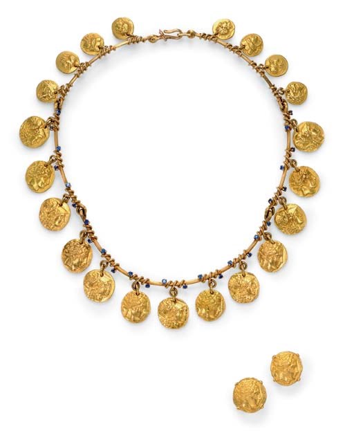 A GOLD AND SAPPHIRE NECKLACE, BY VAN CLEEF & ARPELS