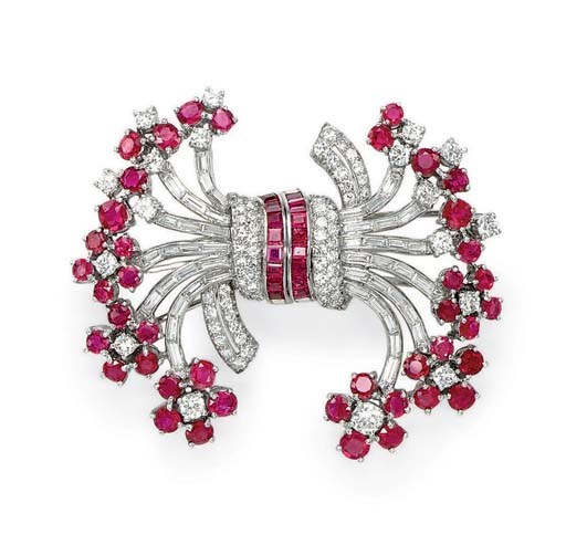 A RUBY AND DIAMOND DOUBLE-CLIP BROOCH