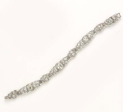 A BELLE EPOQUE DIAMOND BRACELET