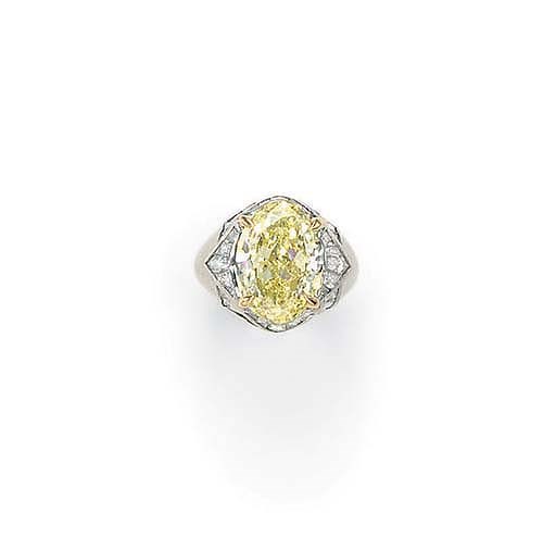 A COLORED DIAMOND RING, BY BULGARI