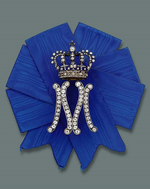 A LADY-IN-WAITING BADGE FOR QUEEN MARIA JOSE OF ITALY, BY MUSY
