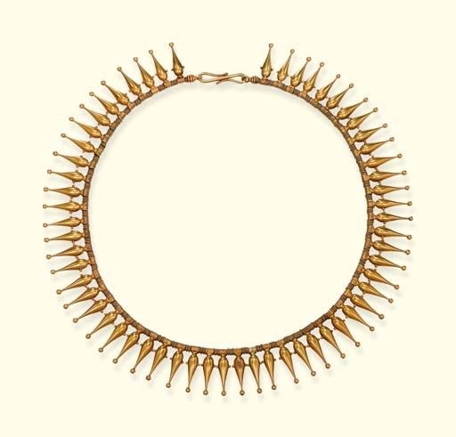 A GOLD REVIVALIST FRINGE NECKLACE, BY JOHN BROGDEN