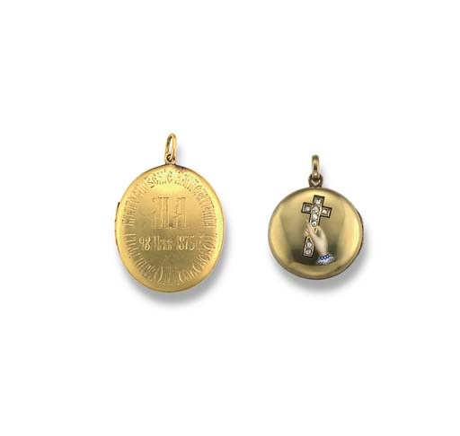 A GOLD RELIGIOUS PENDANT AND LOCKET