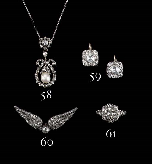 AN ANTIQUE PEARL AND ROSE-CUT DIAMOND NECKLACE