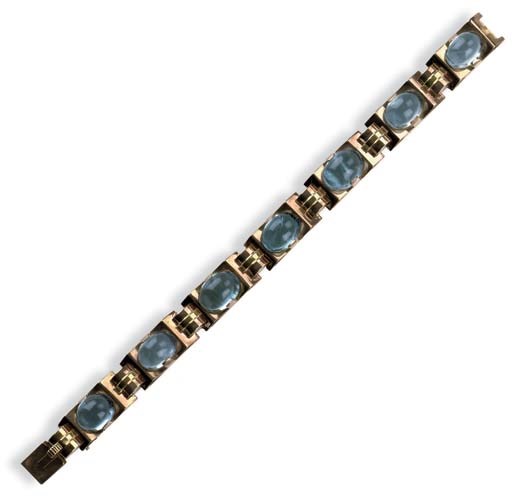 A RETRO AQUAMARINE BRACELET